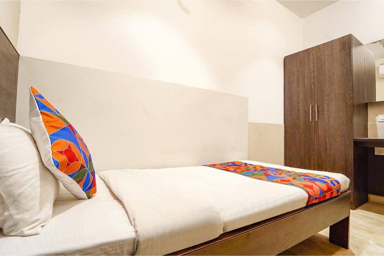 Fabhotel Karpagam - 900M From Nehru Stadium Coimbatore Exteriör bild