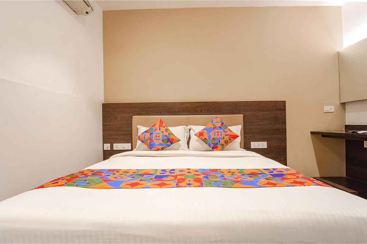 Fabhotel Karpagam - 900M From Nehru Stadium Coimbatore Exteriör bild