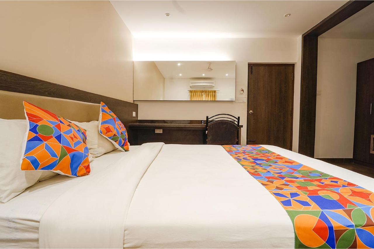 Fabhotel Karpagam - 900M From Nehru Stadium Coimbatore Exteriör bild