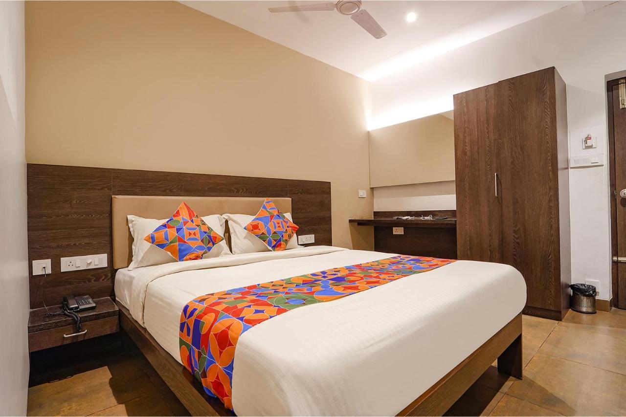 Fabhotel Karpagam - 900M From Nehru Stadium Coimbatore Exteriör bild